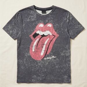 the Rolling Stones Acid Wash Gray Tee with Pink Tongue Graphic